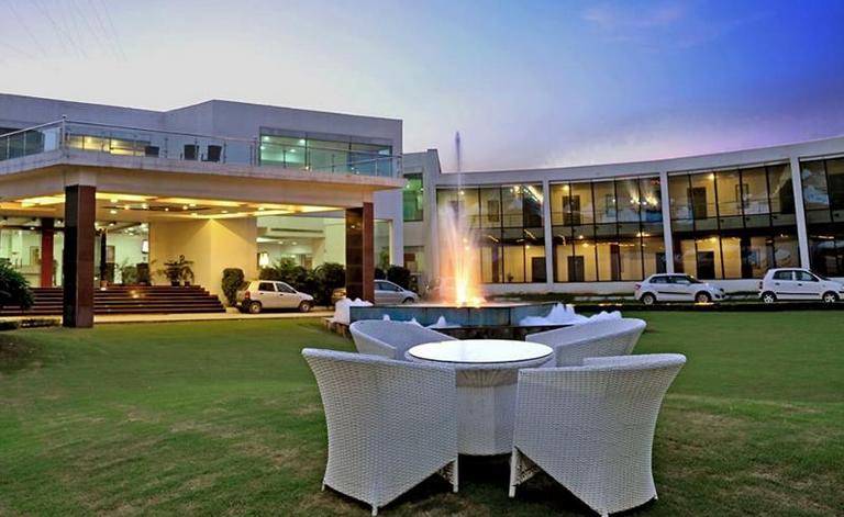 Awesome Resort